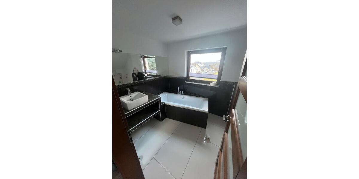 Einfamilienhaus Eitorf - 4 Zimmer, 125 m&sup2;, 435.000&euro; | Angebot:24840819