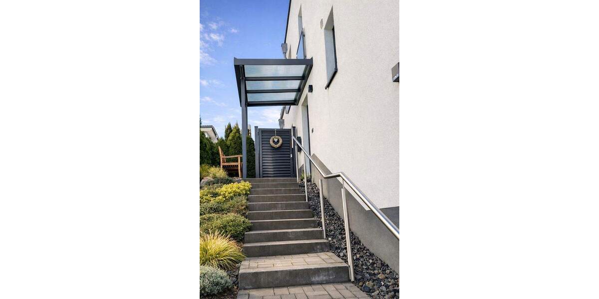 Einfamilienhaus Linz am Rhein Roniger Hof - 6 Zimmer, 180 m&sup2;, 1.890&euro; | Angebot:25753323