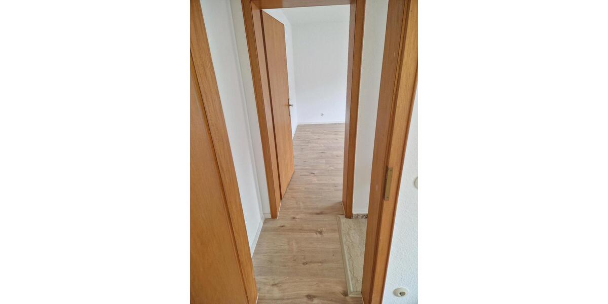 Einfamilienhaus Mayschoß - 3 Zimmer, 79 m&sup2;, 460&euro; | Angebot:25795781