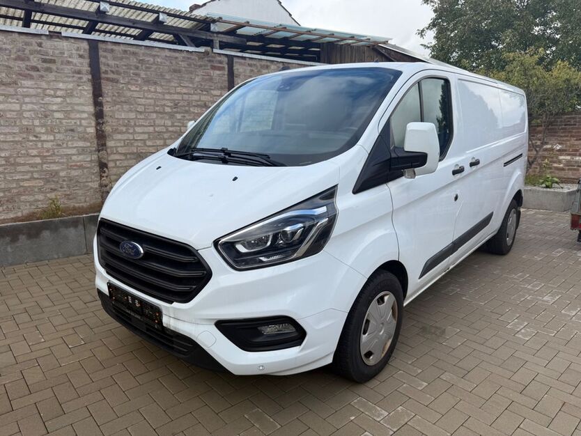 Ford Transit Custom 199.950 km 10.500 € Bornheim 53332