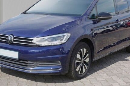 VW Touran 21.860 km 33.880 &euro; Meckenheim / Bonn 53340