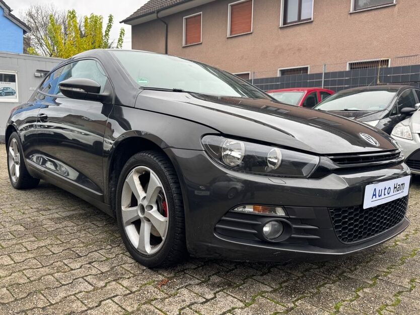 VW Scirocco 101.055 km 9.990 € Köln 50858
