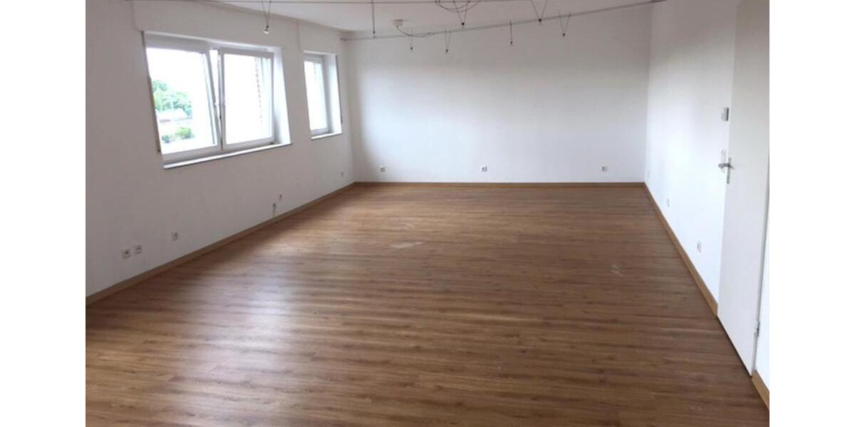 Etagenwohnung Siegburg - 3 Zimmer, 105 m&sup2;, 1.253&euro; | Angebot:26459014