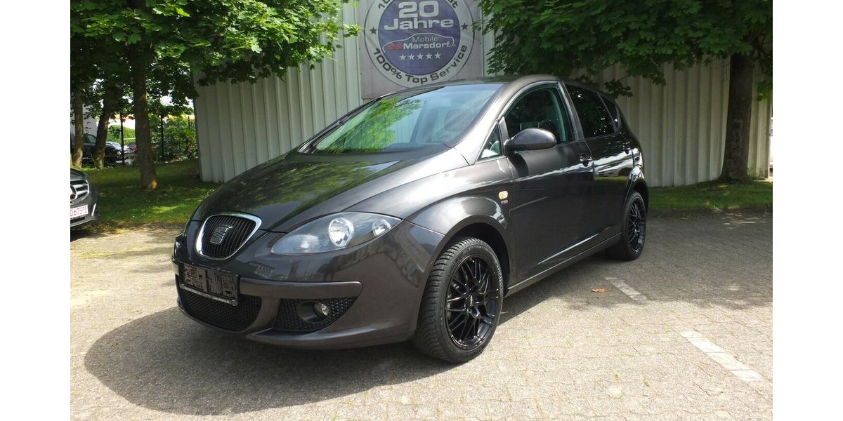 Seat Altea STYLE NAVI AHK KLIMAAUT PARKPILOT neuer Zahn 162.222 km 4.908 &euro; Köln 50858