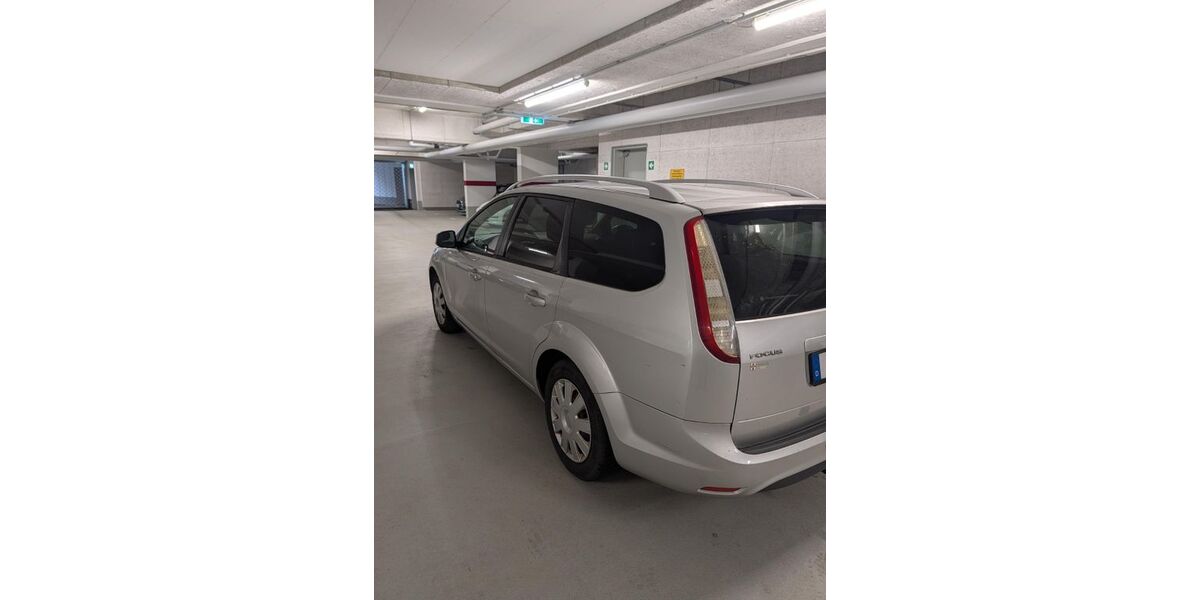 Ford Focus 142.000 km 3.099 &euro; Bad Neuenahr 53474
