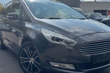 Ford Galaxy 174.200 km 15.899 € Bonn 53127