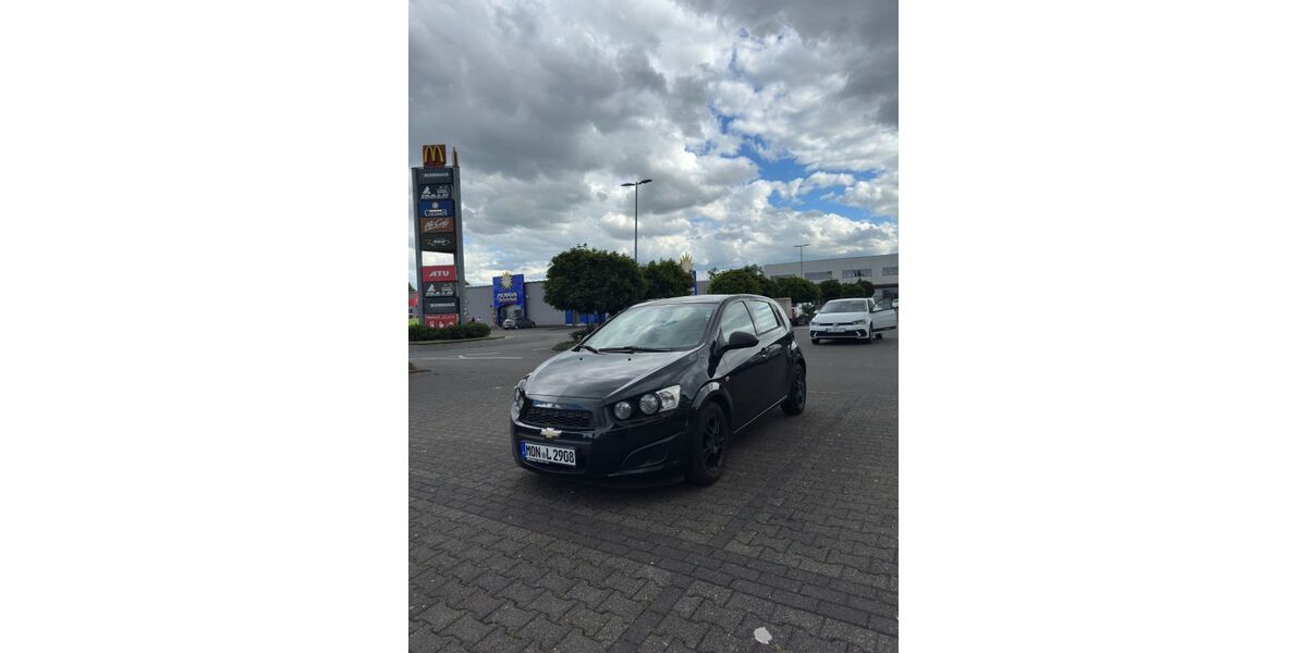 Chevrolet Aveo 138.120 km 3.450 &euro; Köln 51105