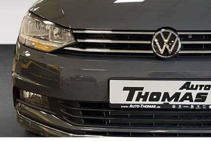 VW Touran 6.000 km 42.980 &euro; Hennef 53773