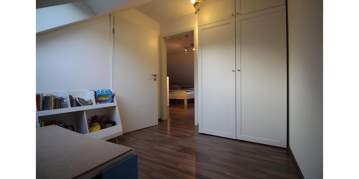 Reihenhaus Hennef (Sieg) - 5.5 Zimmer, 130 m&sup2;, 489.000&euro; | Angebot:25892813