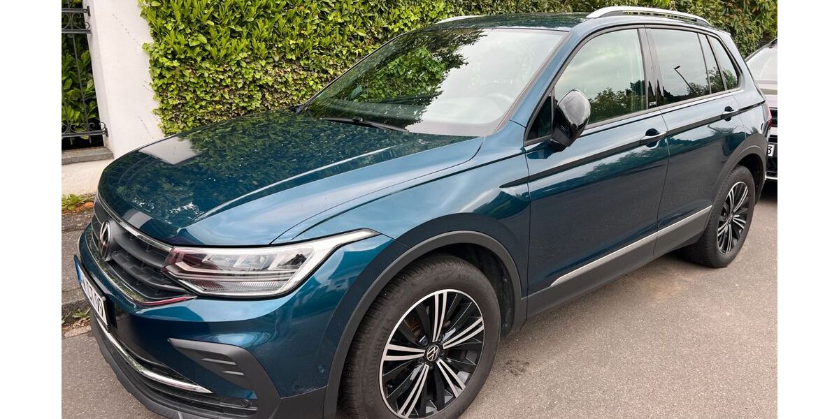 VW Tiguan 71.500 km 19.990 &euro; Sinzig 53424