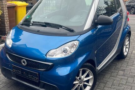 Smart ForTwo 81.800 km 6.499 &euro; Bergisch Gladbach 51469