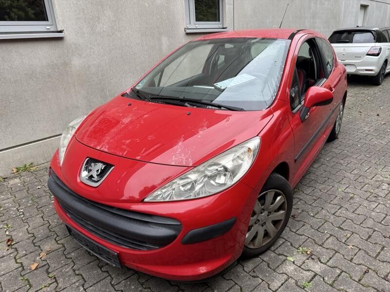 Peugeot 207 139.978 km 2.890 € Königswinter 53639