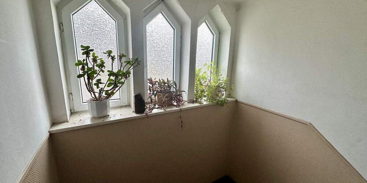 Mehrfamilienhaus, Wohnhaus Bonn Zentrum - 2 Zimmer, 350 m&sup2;, 797.000&euro; | Angebot:23973836