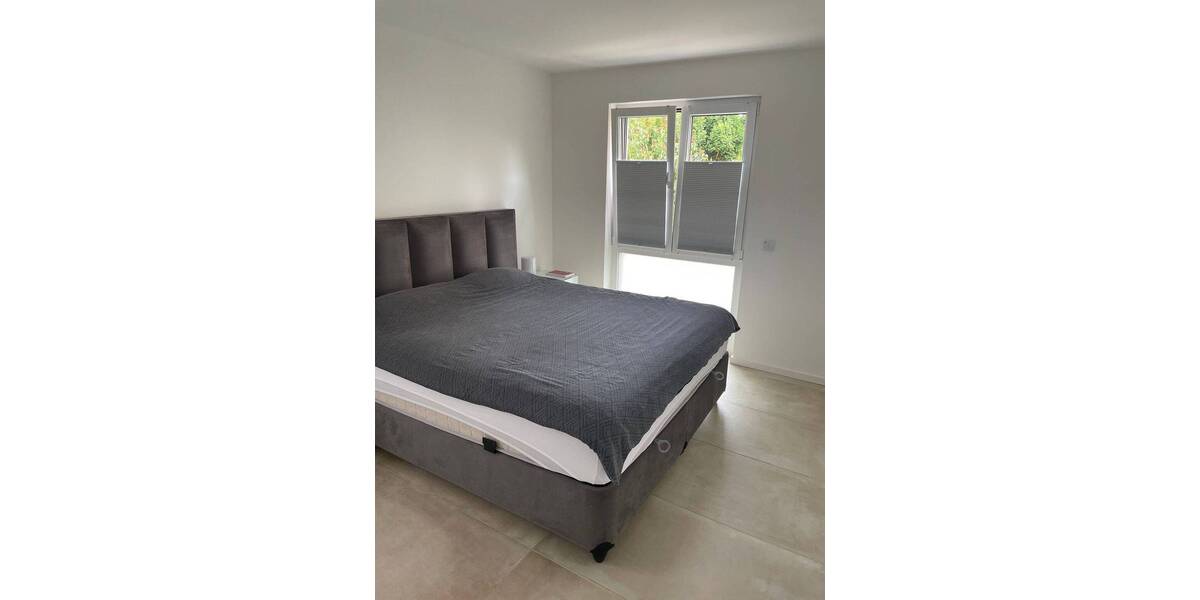 Etagenwohnung Siegburg Deichhaus - 3 Zimmer, 72 m&sup2;, 975&euro; | Angebot:26885914