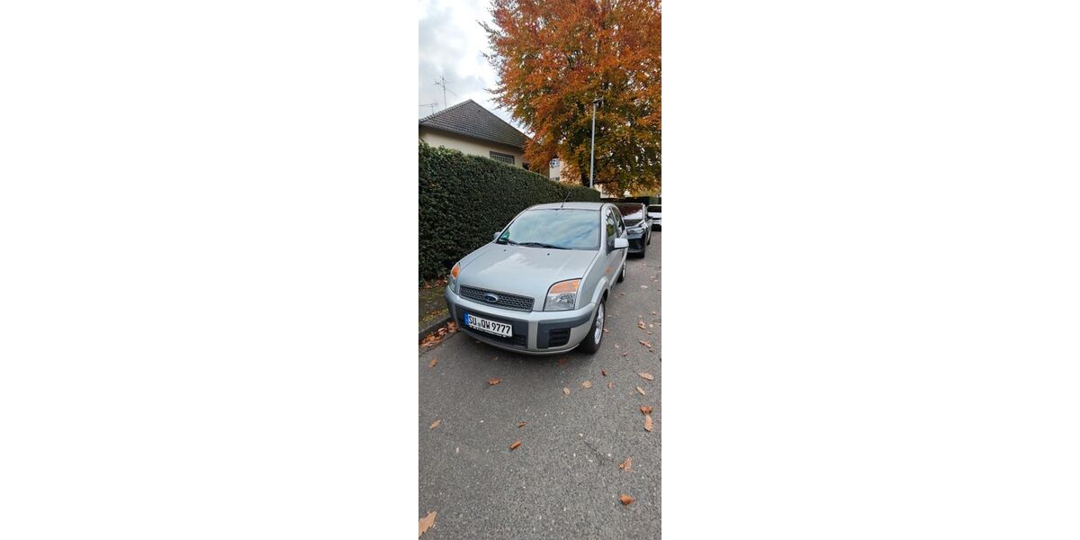 Ford Fusion 134.000 km 2.900 &euro; Bornheim 53332