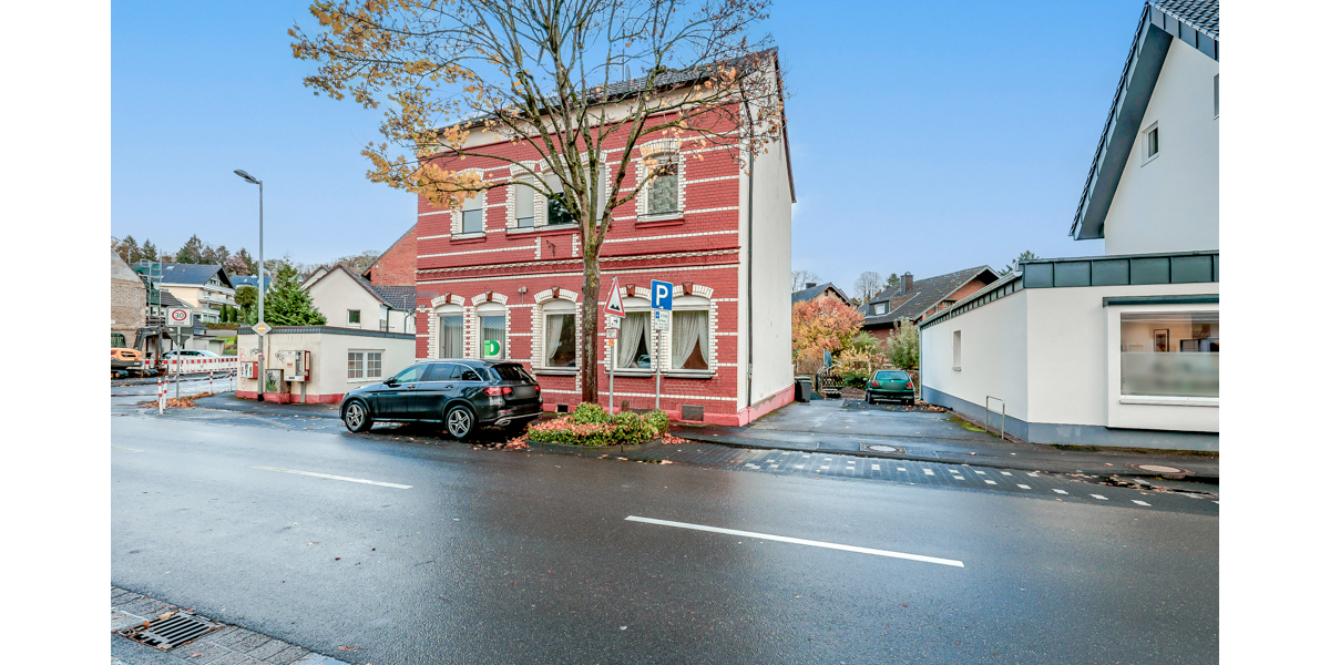 *Provisionsfrei* 5-Parteien-Haus in Königswinter-Heisterbacherrott - Mehrfamilienhaus, Wohnhaus Königswinter Heisterbacherrott | Angebot:24242346