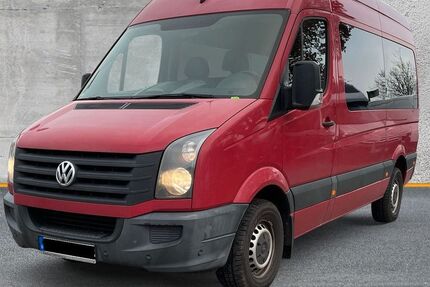 VW Crafter 195.000 km 17.950 € Köln 51103