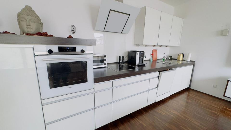 Luxus-Penthouse in Köln-Marienburg – stilvoll möbliert & bezugsbe 2 zimmer