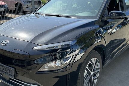 Hyundai KONA 26.275 km 17.000 &euro; Eitorf 53783