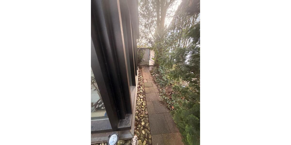 Erdgeschoßwohnung Köln Kalk - 5 Zimmer, 170 m&sup2;, 2.400&euro; | Angebot:24731111