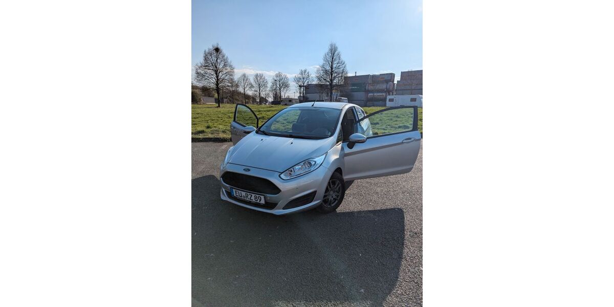 Ford Fiesta 124.000 km 5.500 &euro; Köln 50737