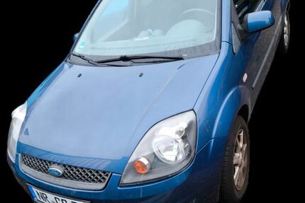 Ford Fiesta 159.752 km 1.500 € Bonn 53175