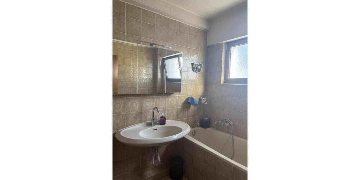 Etagenwohnung Wesseling - 3.5 Zimmer, 117 m&sup2;, 990&euro; | Angebot:26444034