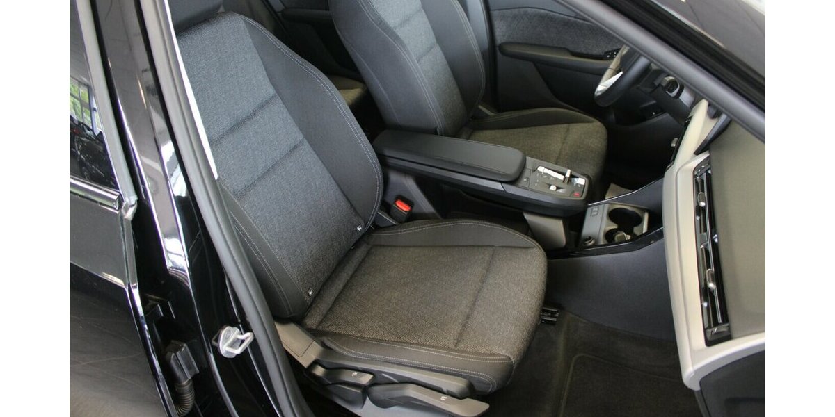BMW 216 Active Tourer Aut. 4.479 km 25.980 &euro; Euskirchen 53881