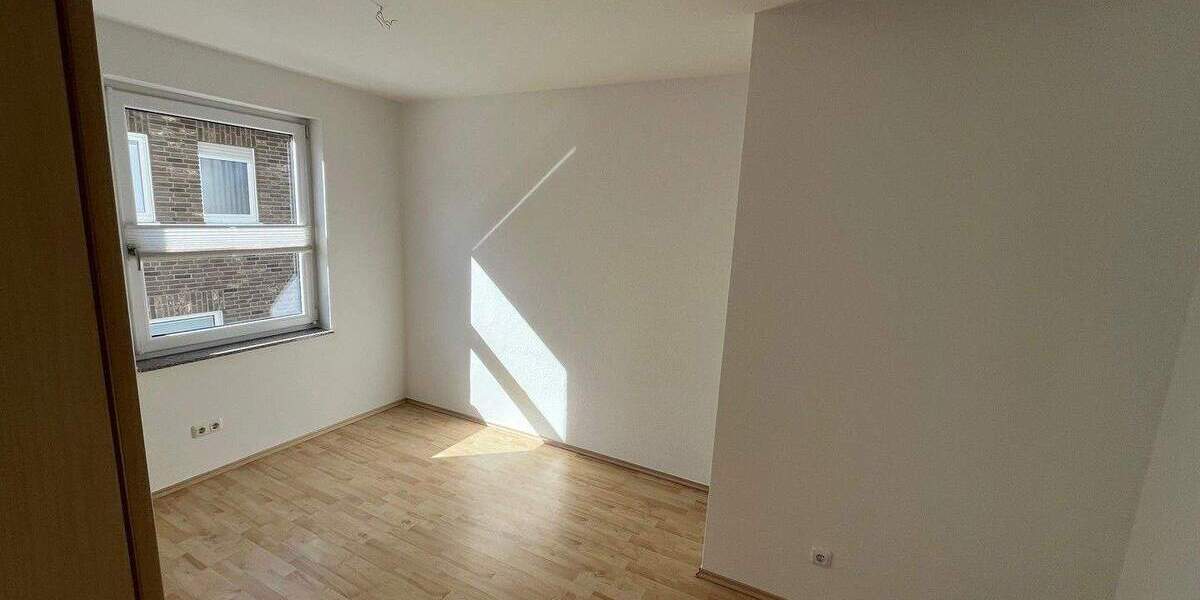 Etagenwohnung Alfter - 2 Zimmer, 52 m&sup2;, 630&euro; | Angebot:25717546