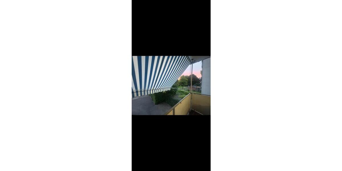 Etagenwohnung Köln Kalk - 2 Zimmer, 50 m&sup2;, 600&euro; | Angebot:24795613