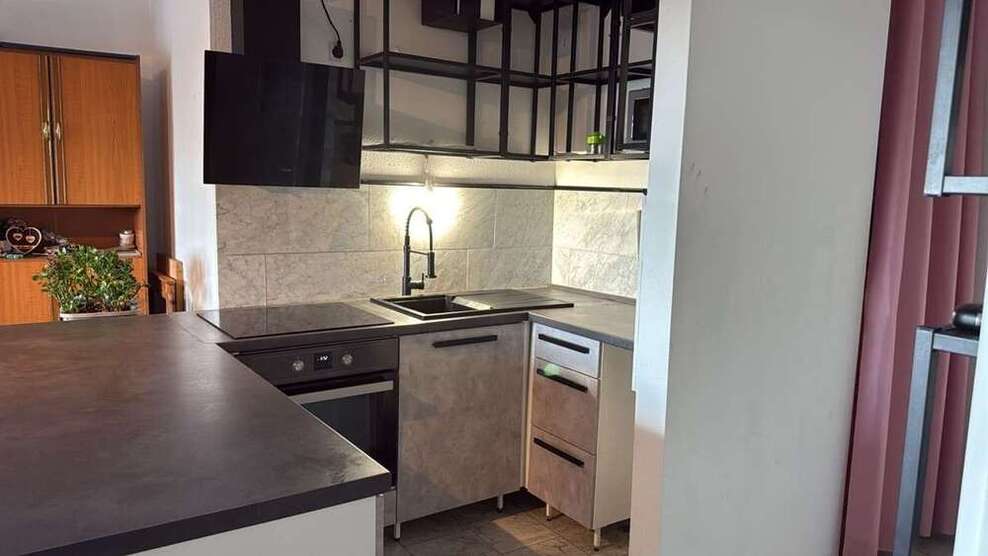 Wohnung zum Mieten in Linz am Rhein 460 € 44.69 m²
