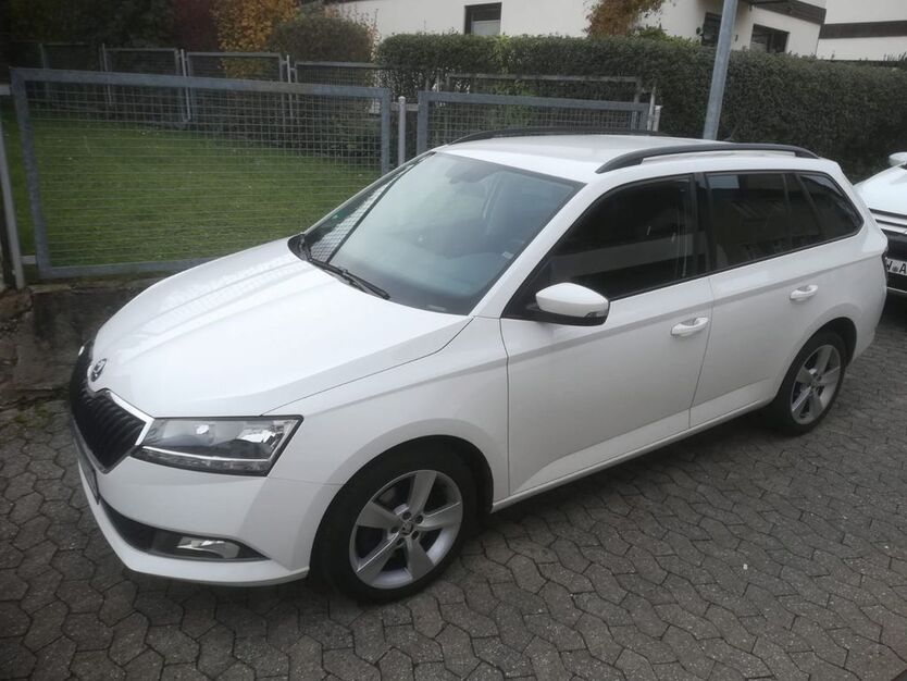 Skoda Fabia 129.000 km 9.900 € Grafschaft 53501