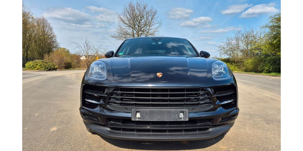 Porsche Macan 83.370 km 47.800 &euro; Troisdorf 53842