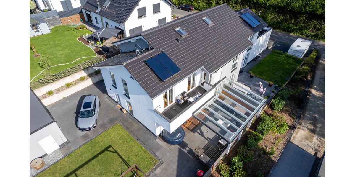 Moderne Erdgeschosswohnung mit Sauna & Garten 3 zimmer