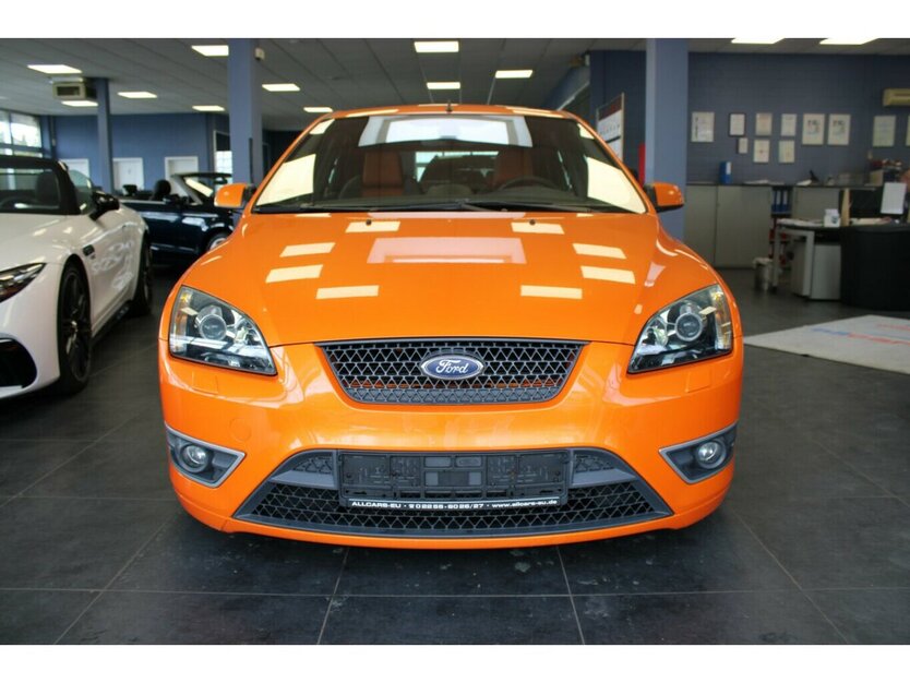 Ford Focus 2.5 MK2 ST - Recaro - SHZ -Navi - 96.133 km 12.980 € Euskirchen 53881