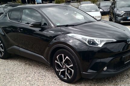 Toyota C-HR 95.000 km 16.499 &euro; Bonn 53227