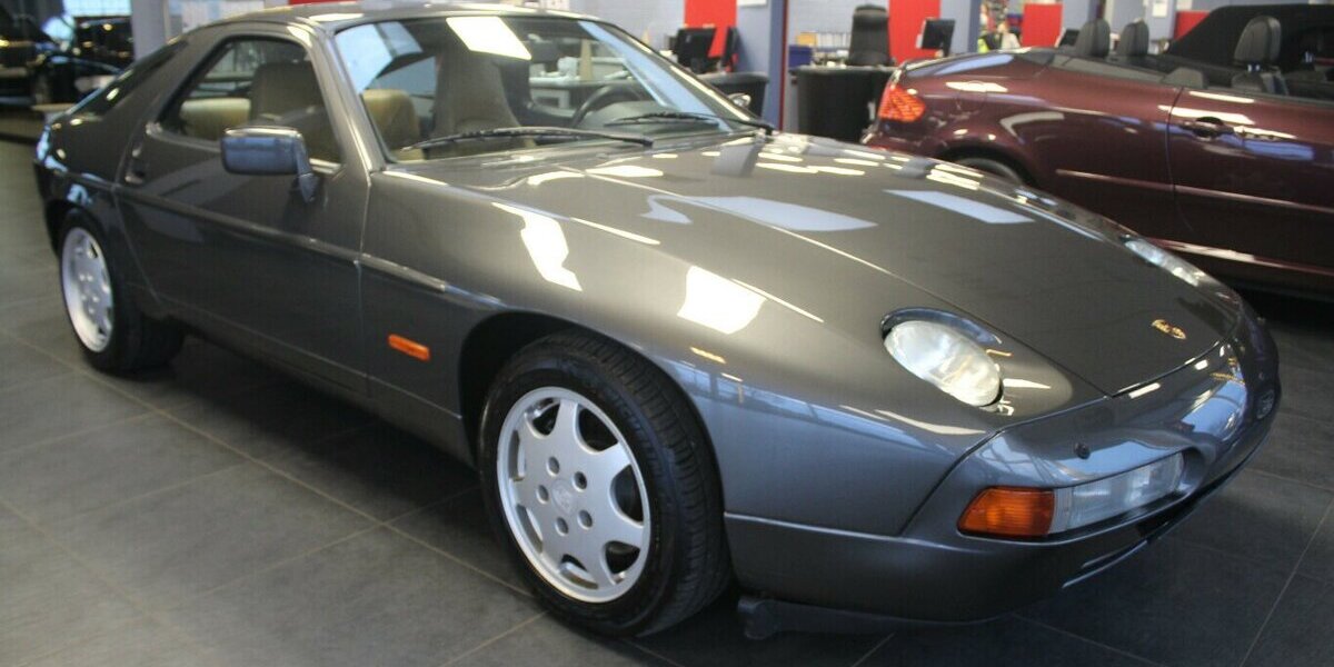 Porsche 928 GT - OLDTIMER - Schiebedach - Klima - 122.303 km 39.980 &euro; Euskirchen 53881
