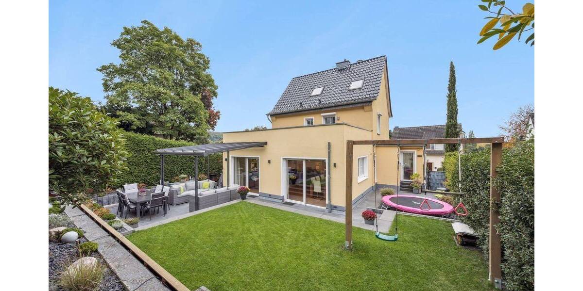 Einfamilienhaus Bonn Oberkassel - 6 Zimmer, 190 m&sup2;, 897.000&euro; | Angebot:25930102