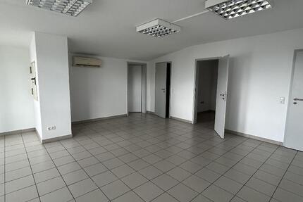 Gewerbeobjekt Niederkassel - 745&euro; | Angebot:18932925