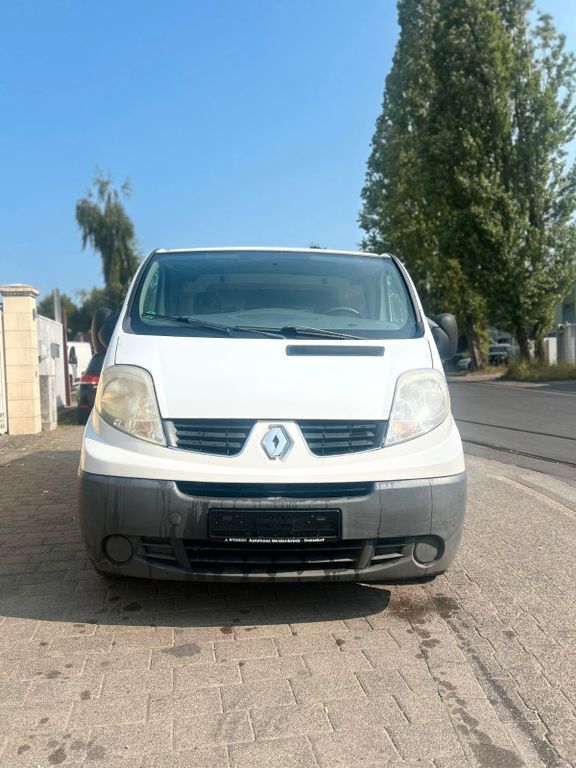 Renault Trafic 190.000 km 4.999 € Bonn 53227