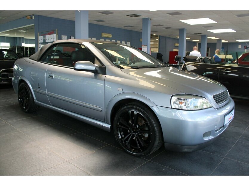 Opel Astra G 2,2i Cabrio Leder-Klima 142.400 km 3.980 € Euskirchen 53881