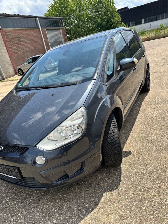 S-Max