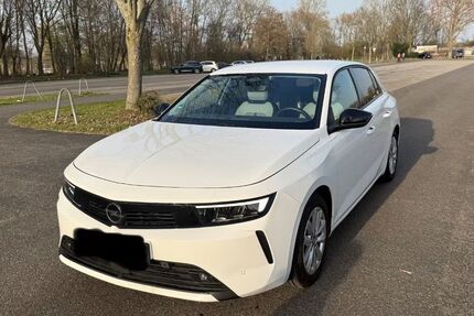 Opel Astra 19.750 km 15.700 &euro; Köln 50769
