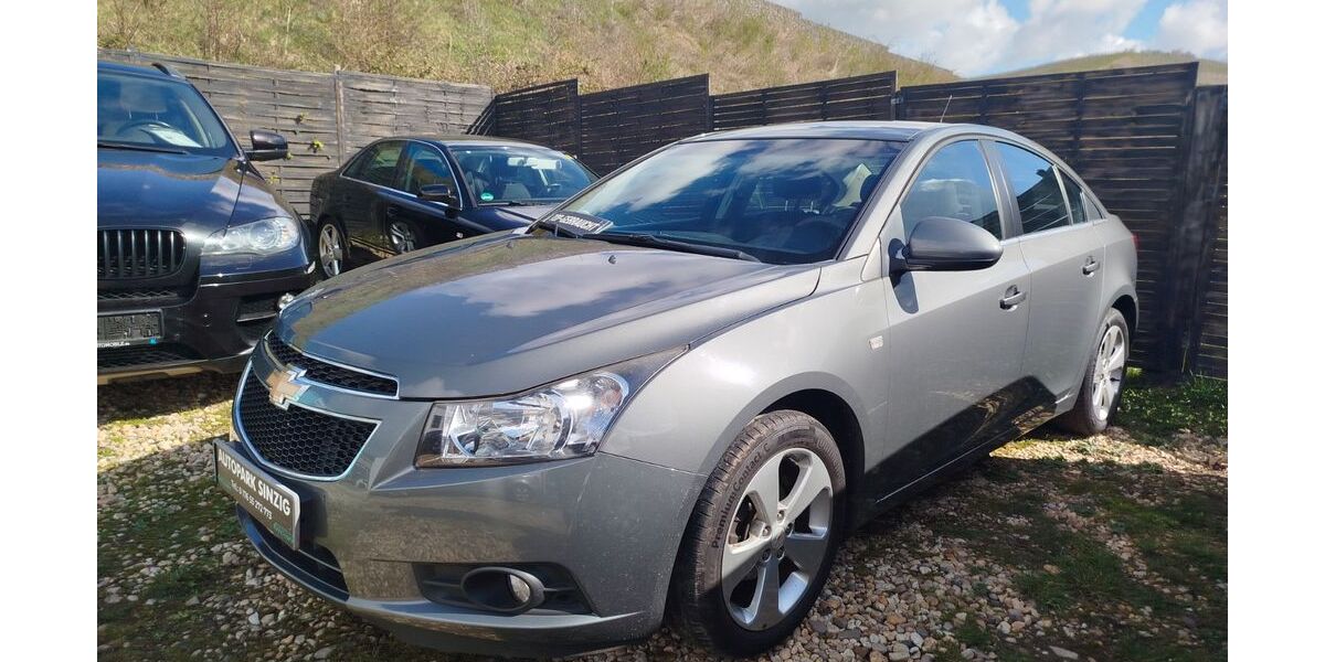 Chevrolet Cruze 120.000 km 6.999 &euro; Bad Neuenahr-Ahrweiler 53474