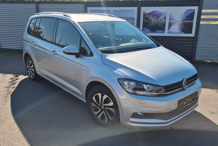 VW Touran 56.120 km 22.999 € Bornheim 53332