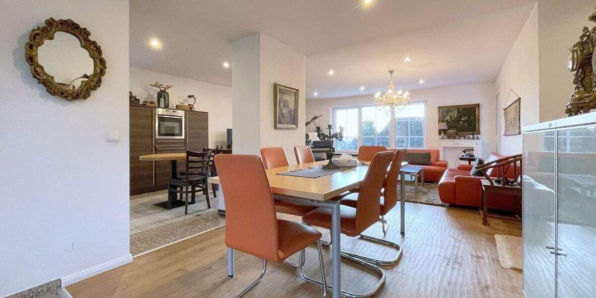 Einfamilienhaus Siegburg Kaldauen - 4 Zimmer, 140 m&sup2;, 649.000&euro; | Angebot:25739503