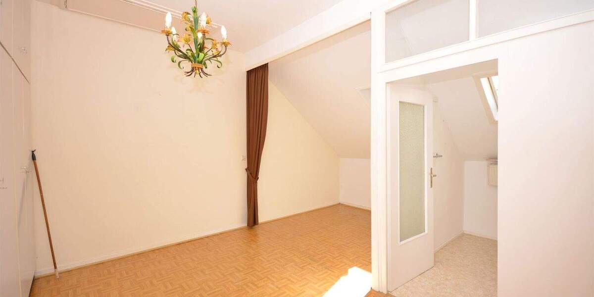 Einfamilienhaus Brühl - 7 Zimmer, 210 m&sup2;, 889.000&euro; | Angebot:25709846