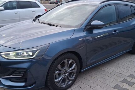 Ford Focus 18.600 km 18.500 &euro; Troisdorf 53840