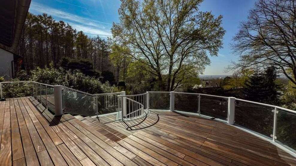Haus zum Kaufen in Bonn 1.150.000 € 240 m²