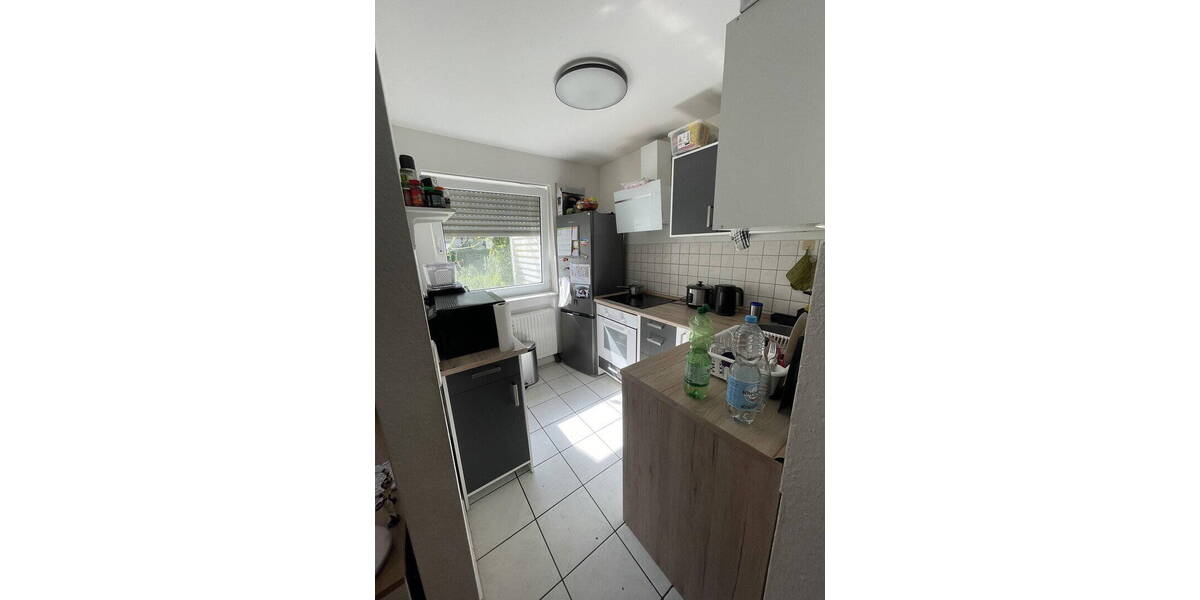 Etagenwohnung Bonn Rüngsdorf - 3 Zimmer, 74 m&sup2;, 1.100&euro; | Angebot:26542411